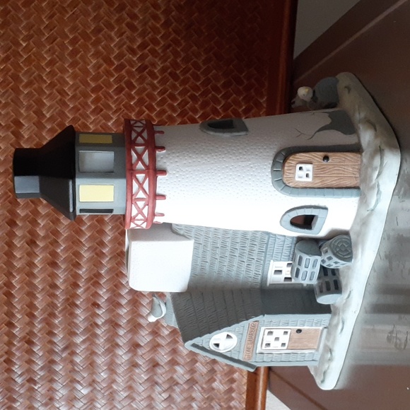 👉*VINTAGE* PARTYLITE STONEY HARBOR LIGHTHOUSE TEALIGHT HOUSE ~EXCELLENT COND! - Picture 5 of 14